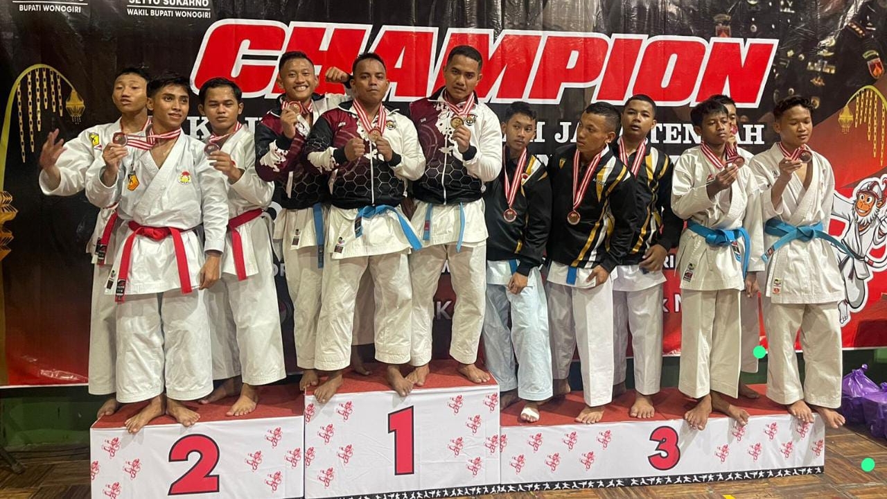 Atlet Karate Yonif Raider 408/Suhbrastha Raih Prestasi Pada Kejurda Inkai Jateng Danpomdam IV/Dip Cup X Tahun 2023